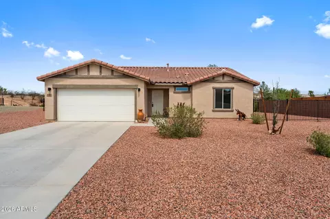 18 W Monte Cristo Dr, Wickenburg, AZ 85390