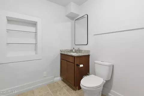 Bath - 270 S Sutherland St, Globe, AZ 85501 photo 2 of 2