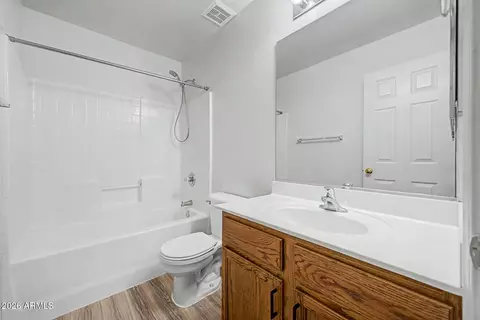 Bath - 2511 E Toledo Ct, Gilbert, AZ 85295 photo 2 of 2