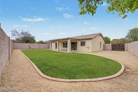Exterior - 2511 E Toledo Ct, Gilbert, AZ 85295 photo 4 of 13