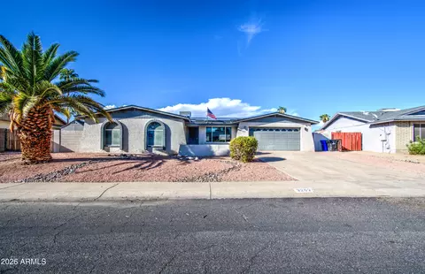 Exterior - 3202 W Mcrae Way, Phoenix, AZ 85027 photo 2 of 7