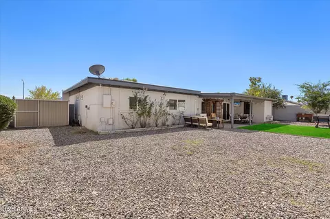 Exterior - 3020 E Larkspur Dr, Phoenix, AZ 85032 photo 3 of 3