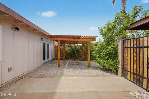 Exterior - 2182 E Minton Dr, Tempe, AZ 85282 photo 3 of 12