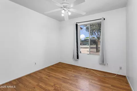 Bedroom - 841 E Paradise Ln, Phoenix, AZ 85022 photo 3 of 3
