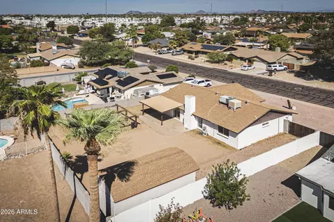 View/Area - 841 E Paradise Ln, Phoenix, AZ 85022 photo 6 of 9