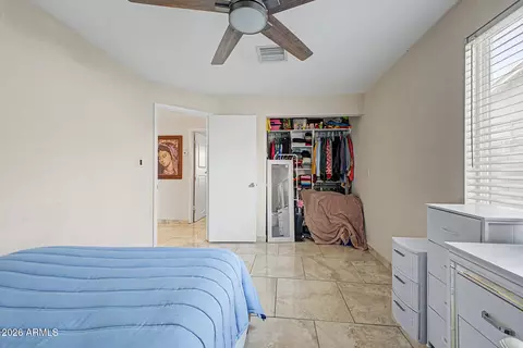 Bedroom - 4657 N 79th Dr, Phoenix, AZ 85033 photo 6 of 7