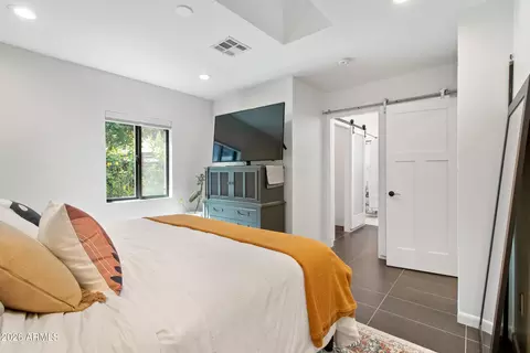 Bedroom - 1837 E Minnezona Ave, Phoenix, AZ 85016 photo 2 of 7