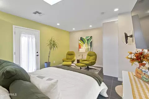 Bedroom - 1837 E Minnezona Ave, Phoenix, AZ 85016 photo 5 of 7