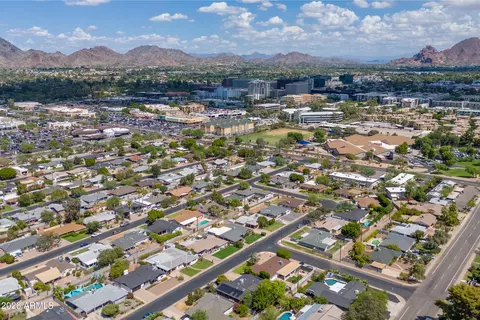 View/Area - 1837 E Minnezona Ave, Phoenix, AZ 85016 photo 5 of 5