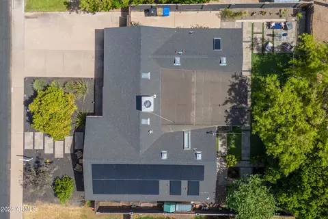 View/Area - 1837 E Minnezona Ave, Phoenix, AZ 85016 photo 2 of 5