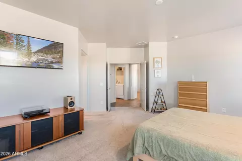 Bedroom - 6733 E Vaquero Cir, Hereford, AZ 85615 photo 3 of 7