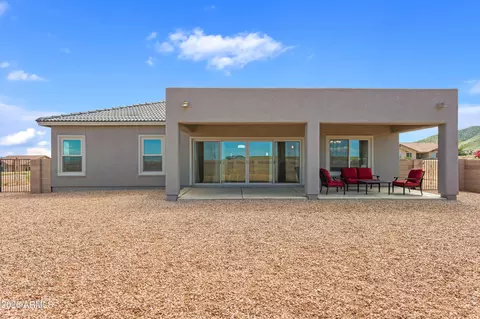 Exterior - 6733 E Vaquero Cir, Hereford, AZ 85615 photo 3 of 6