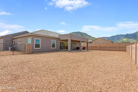 Exterior - 6733 E Vaquero Cir, Hereford, AZ 85615 photo 4 of 6