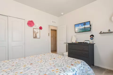 Bedroom - 6733 E Vaquero Cir, Hereford, AZ 85615 photo 5 of 7