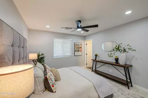 Bedroom - 9043 N 16th Dr, Phoenix, AZ 85021 photo 2 of 6