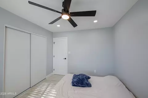 Bedroom - 9043 N 16th Dr, Phoenix, AZ 85021 photo 4 of 6