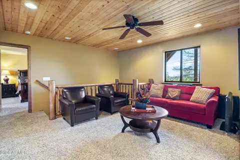 Living - 2818 Constellation Ln, Overgaard, AZ 85933 photo 4 of 4