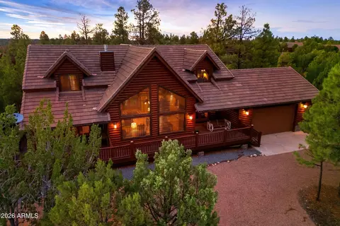 Exterior - 2818 Constellation Ln, Overgaard, AZ 85933 photo 9 of 11