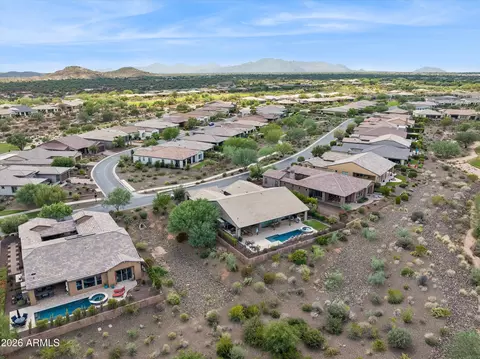 View/Area - 17876 E Wolf Tree Ln, Rio Verde, AZ 85263 photo 5 of 9