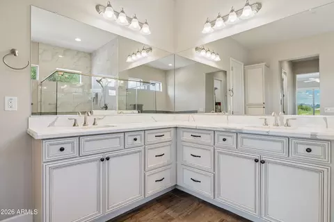 Bath - 17876 E Wolf Tree Ln, Rio Verde, AZ 85263 photo 2 of 5