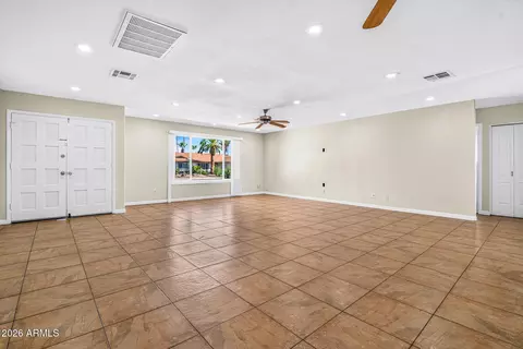 Living - 619 E Diamond Dr, Tempe, AZ 85283 photo 5 of 7