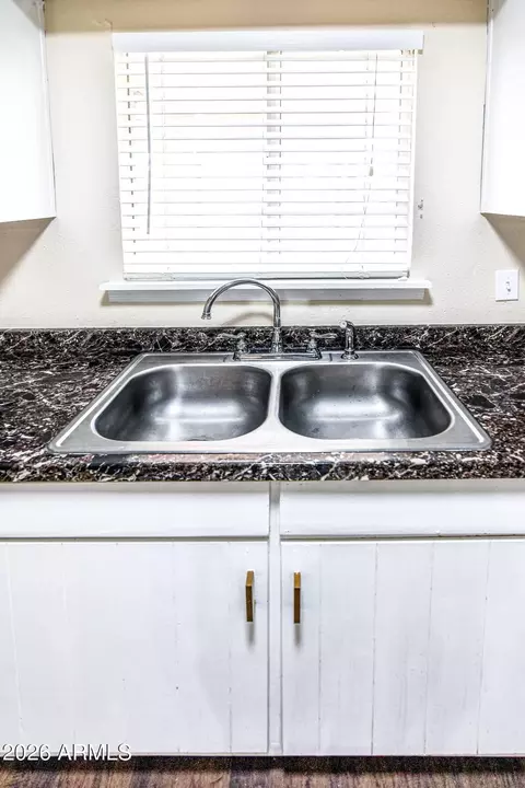 Kitchen - 466 S Fourth St, Globe, AZ 85501 photo 8 of 13