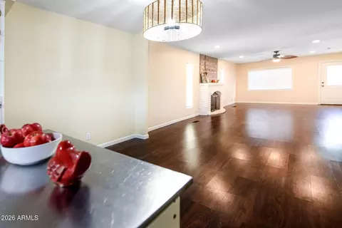Living - 466 S Fourth St, Globe, AZ 85501 photo 9 of 9
