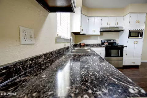 Kitchen - 466 S Fourth St, Globe, AZ 85501 photo 4 of 13