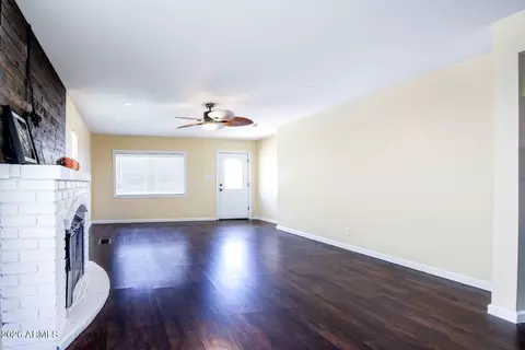 Living - 466 S Fourth St, Globe, AZ 85501 photo 3 of 9