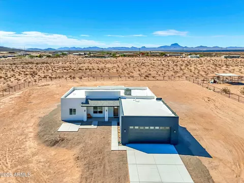 35335 W Mcneil St, Arlington, AZ 85322