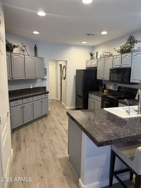 Kitchen - 5415 E Mckellips Rd #72, Mesa, AZ 85215 photo 3 of 4