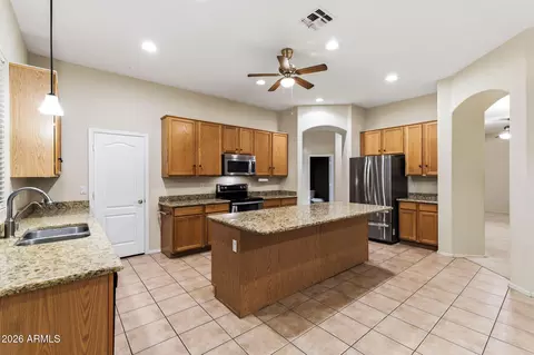 Kitchen - 8606 E Hannibal St, Mesa, AZ 85207 photo 1 of 4