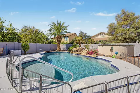 Exterior - 3520 E Morrison Ranch Pkwy, Gilbert, AZ 85296 photo 5 of 7