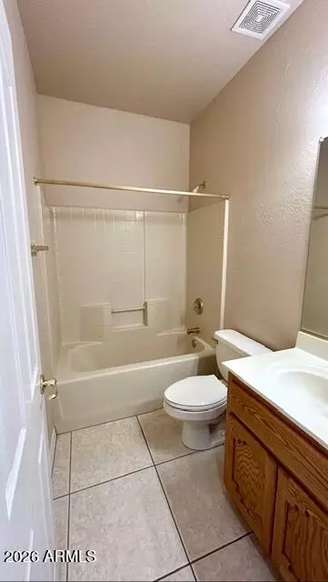 Bath - 1437 W Saddle Butte St, Apache Junction, AZ 85120 photo 1 of 4