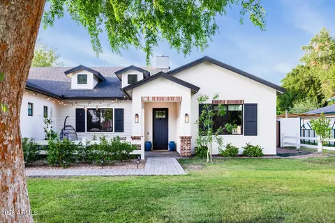 Exterior - 3216 E Weldon Ave, Phoenix, AZ 85018 photo 1 of 13