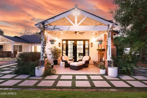 Exterior - 3216 E Weldon Ave, Phoenix, AZ 85018 photo 5 of 13