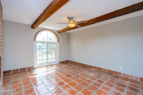 Living - 4 Cochise Ln, Bisbee, AZ 85603 photo 8 of 16