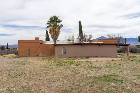 Exterior - 4 Cochise Ln, Bisbee, AZ 85603 photo 14 of 15