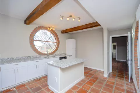 Kitchen - 4 Cochise Ln, Bisbee, AZ 85603 photo 1 of 5