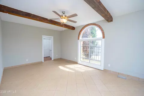 Living - 4 Cochise Ln, Bisbee, AZ 85603 photo 12 of 16