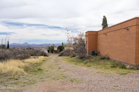 Exterior - 4 Cochise Ln, Bisbee, AZ 85603 photo 10 of 15