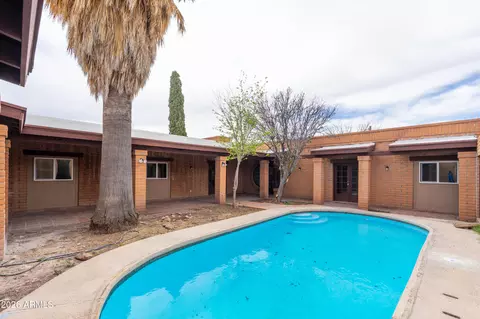 Exterior - 4 Cochise Ln, Bisbee, AZ 85603 photo 2 of 15