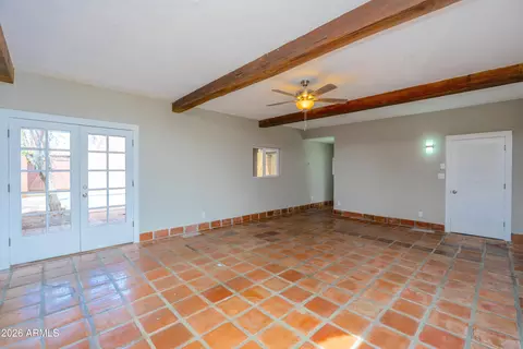 Living - 4 Cochise Ln, Bisbee, AZ 85603 photo 3 of 16