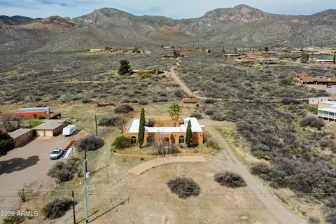 View/Area - 4 Cochise Ln, Bisbee, AZ 85603 photo 2 of 6