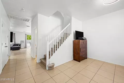 Entry Way - 1205 E Chambers St, Phoenix, AZ 85040 photo 2 of 3