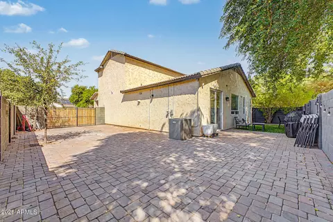 Exterior - 1205 E Chambers St, Phoenix, AZ 85040 photo 7 of 9