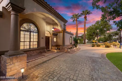 Exterior - 84 E Buena Vista Dr, Tempe, AZ 85284 photo 4 of 13