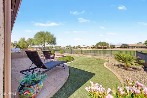24015 S Stoney Lake Dr, Sun Lakes, AZ 85248
