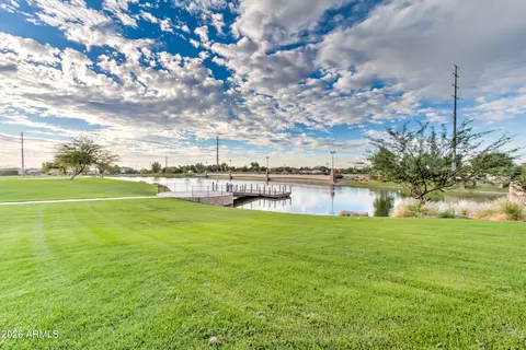 View/Area - 957 E Rojo Way, Gilbert, AZ 85297 photo 20 of 31