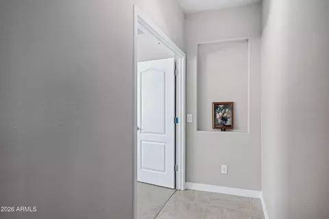 Entry Way - 957 E Rojo Way, Gilbert, AZ 85297 photo 3 of 3